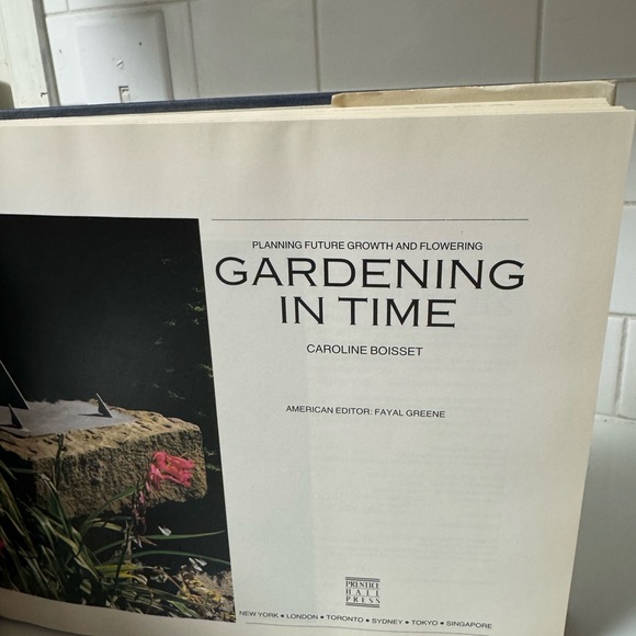 Gardening in Time Book gardening planning book - Picture 5 of 8